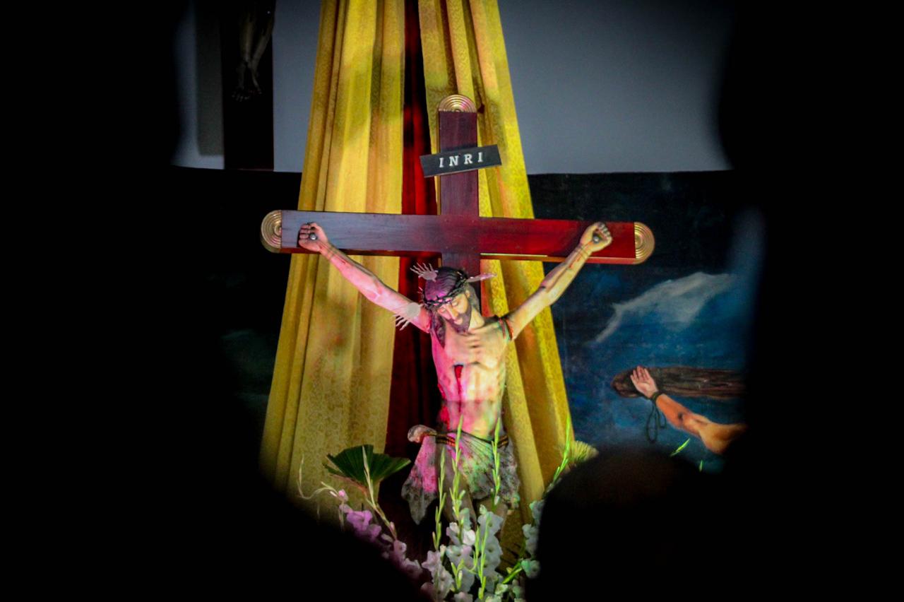 Jesús murió en la cruz, así lo vivieron en el municipio.