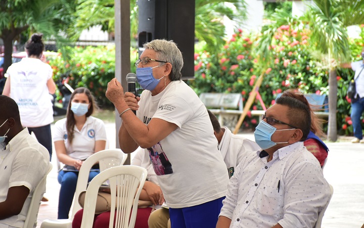 Los familiares de desaparecidos le reclamaron a las autoridades un mayor compromiso en la búsqueda de sus seres queridos. /Foto Pablo Castillo-La Opinión