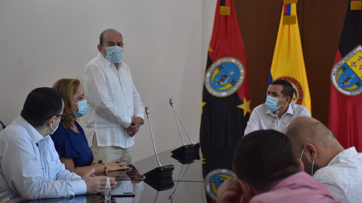 Héctor Parra se posesionó ante Johan Eduardo Ordóñez Ortiz, gobernador encargado