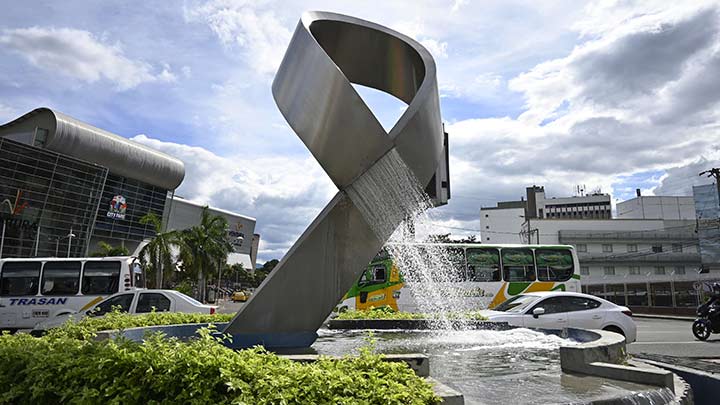 Fuente del monumento de la Paz, en la Diagonal Santander./Foto Jorge Gutiérrez
