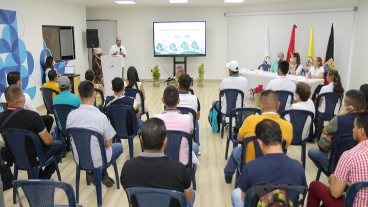 Presentación de los avances y socialización del proyecto que ya está en ejecución./Foto: cortesía Corponor.
