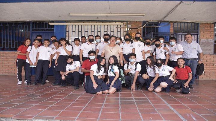 Desde los 18 años está laborando en el campo educativo, destacando que fue docente universitaria durante muchos años. / Foto: Pablo Castillo / La Opinión  