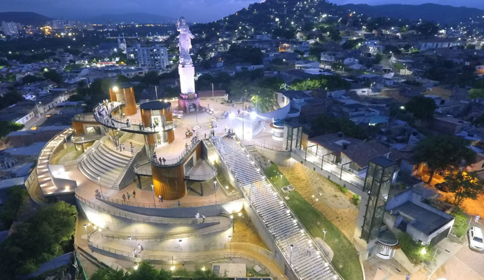 Ubicado en el barrio La Cabrera es uno de los monumentos más emblemáticos de la ciudad, porque data de hace un poco más de 75 años.