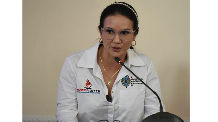 La directora de Indenorte en la Asamblea de Norte de Santander 