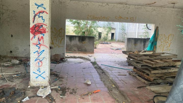 Por dentro, el teatro se encuentra en deterioro. / Foto: Nicolás Mojica.
