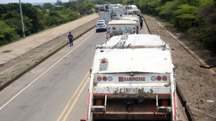 Alrededor de 40 camiones de Veolia no pudieron movilizarse