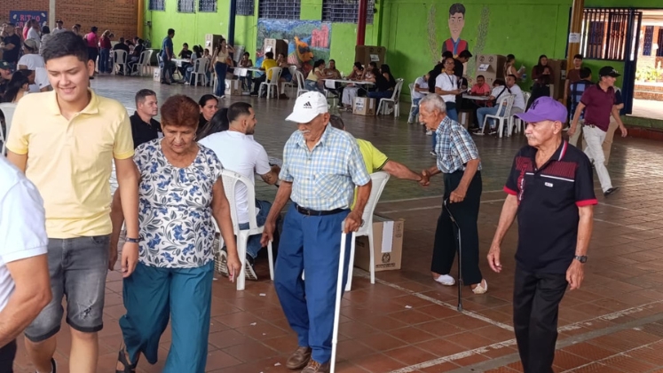Puesto de votación en El Zulia