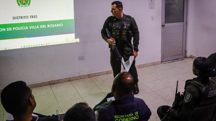 Reunión previa al operativo