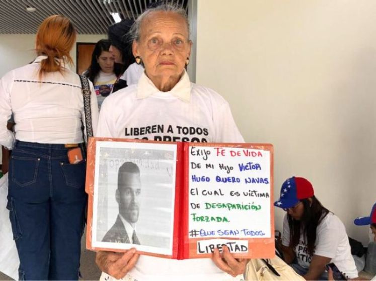 Carmen Navas buscó a su hijo sin saber que llevaba meses muerto. Fotos: Cortesía de Efecto Cocuyo 