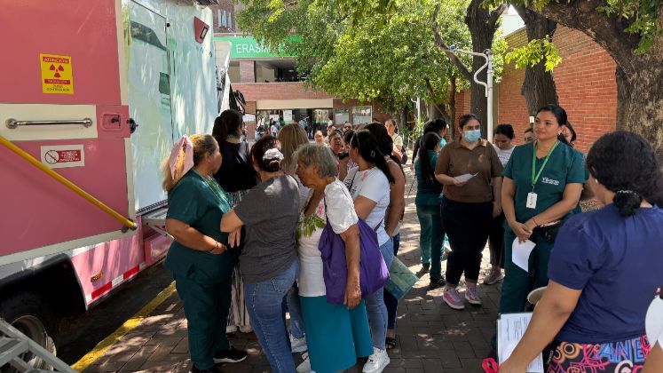 Exámenes se están practicando desde las 8 de la mañana hasta las 4 de la tarde.