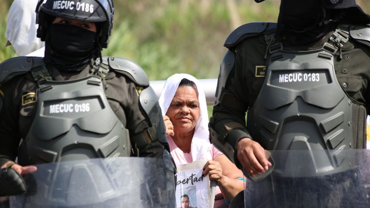 Ha recorrido caminos, compartido su caso con otras familias, acudido a distintas instancias y exigido respuestas a las autoridades. Fotos: Carlos Ramírez / La Opinión 