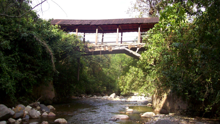 Puente Rojo Sucre, en Chinácota