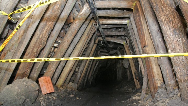 Entrada de Mina (imagen de referencia)