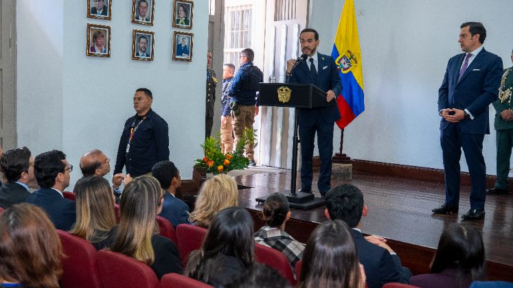 VISITA DE ABELARDO