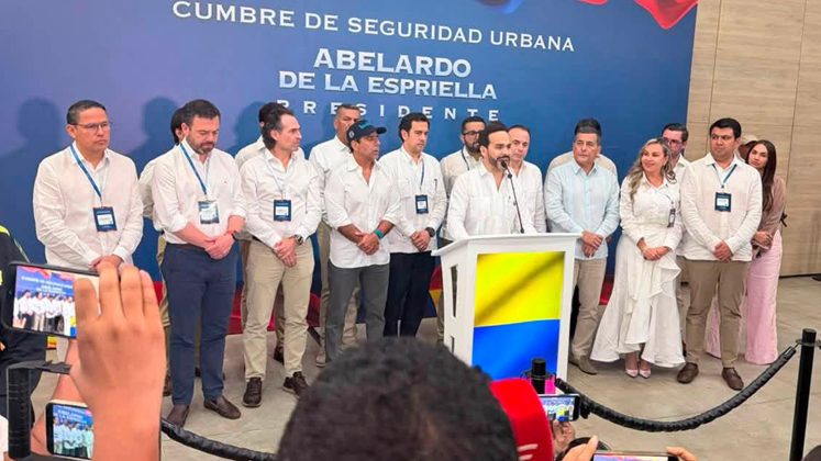 Alcalde jorge acevedo