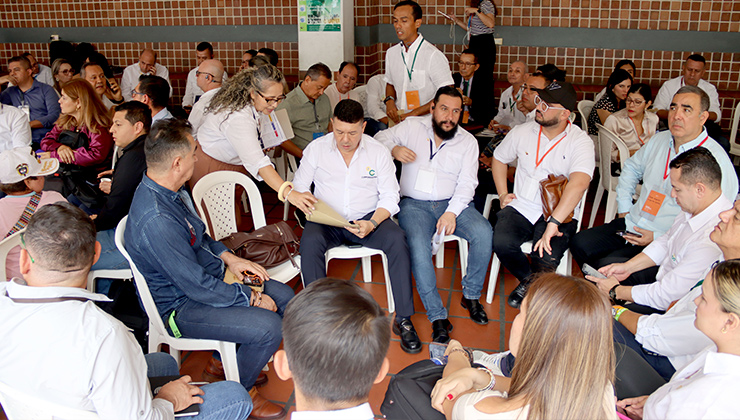 Economía Milagro fue una de las siete meses de trabajo durante la jornada. / Foto: Carlos Ramírez-La Opinión