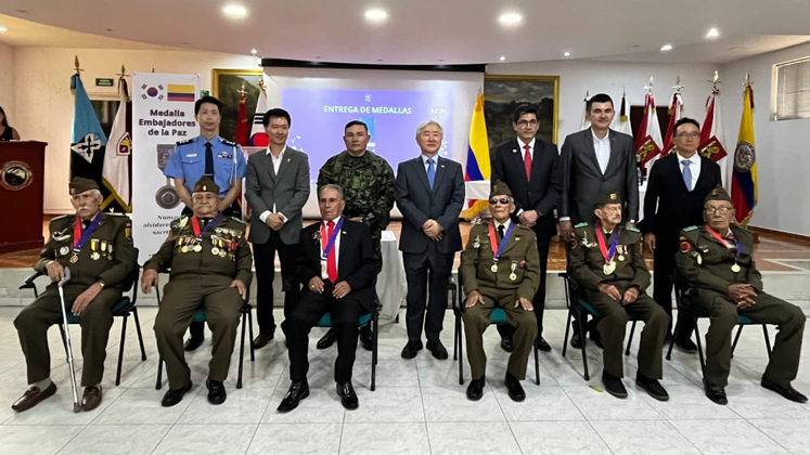 Veteranos santandereanos de la Guerra de Corea recibieron homenaje en Bucaramanga