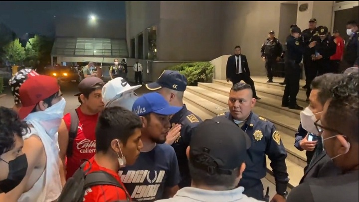 Algunos jugadores hablaron con los hinchas