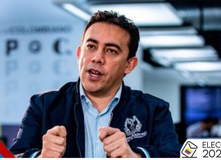  Alexánder Vega, registrador nacional.