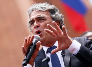 SERGIO FAJARDO 