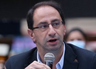 JOSÉ MANUEL RESTREPO 