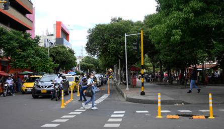Ciclorruta en los alrededores del Parque Nacional o Palacio Nacional, en las calles 3 y 4 con avenidas 8 y 9. / Foto: Jorge Iván Gutiérrez