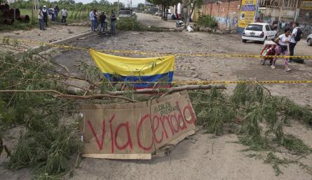 Vía cerrada en La Ínsula