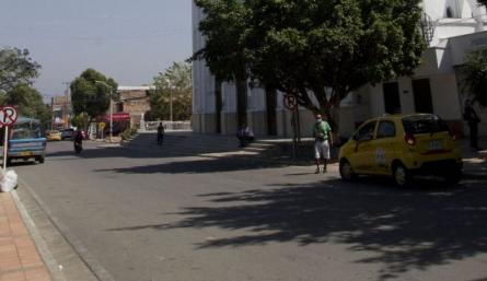 La reestructuración de las rutas quedó en firme a través de la Resolución 060 del 9 de junio de 2023 del AMC. / Foto: Archivo / La Opinión 