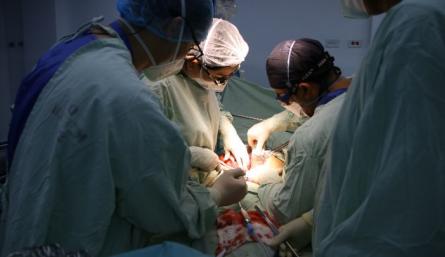Una venezolana fue intervenida en compleja cirugía en el HUEM./Foto cortesía