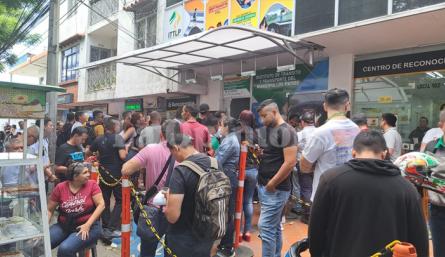 ¡A reventar! Así están las secretarías de Tránsito del área metropolitana