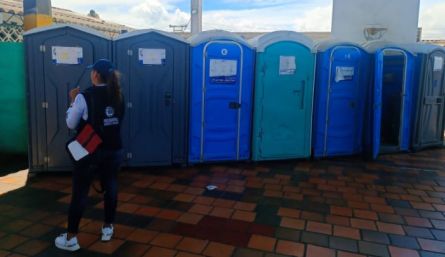 Faltó plata para terminar baños de colegios