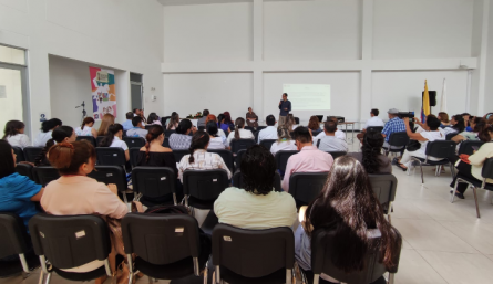 Diplomado escuelas públicas