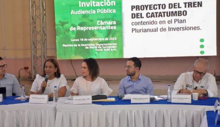 Audiencia pública para socializar proyecto del tren del Catatumbo/Foto cortesía Juan Pablo Bayona/La Opinión