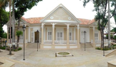 La Quinta Teresa era la residencia del comerciante danés Andresen Möller y su esposa, la cucuteña María Teresa Briceño. Ahora allí funciona un centro cultural. / Fotos: Archivo