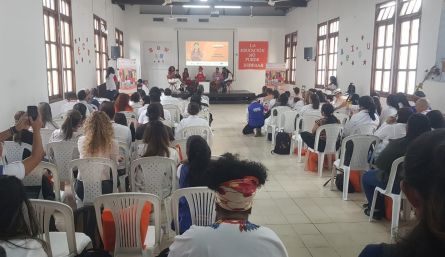  “La educación no puede esperar”