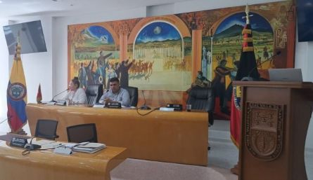 Acciones legales podrían echar para atrás la elección 