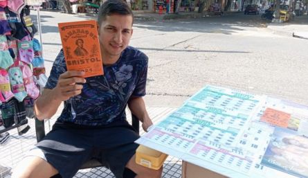 La venta del almanaque pintoresco de Bristol es masiva en enero/Foto Orlando Carvajal/La Opinión