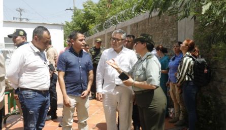 Ministro de Justicia, Néstor Osuna visitó Cúcuta para verificar el problema de hacinamiento en las estaciones/Foto cortesía