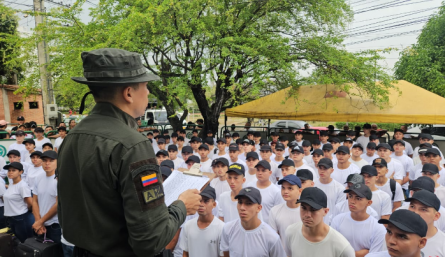Más de 200 jóvenes están en proceso de adiestramiento para prestar Servicio Militar. 