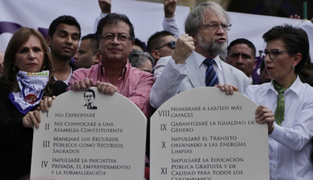 Petro Propone Asamblea Nacional Constituyente