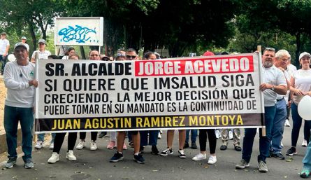 Los empledos de Imsalud hicieron un llamado al alcalde Jorge Acevedo. / Foto: Cortesía