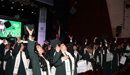 Graduación Unisimón