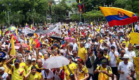 Marcha 21 de abril contra las reformas del gobierno Petro 