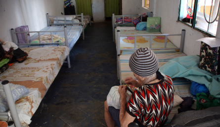 Esta fundación ofrece espacios dignos para quienes habitan la casa.