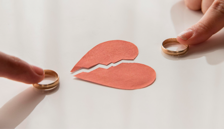 Ley 2442 sobre el divorcio unilateral. 