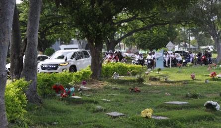Cortejo fúnebre en el entierro de María José Estupiñán. 