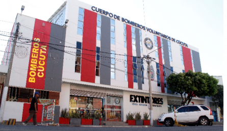 Estación central de los Bomberos de Cúcuta.
