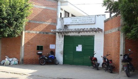 Colegio afectado por corto circuito en el barrio motilones