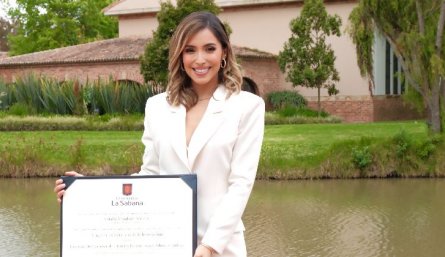 Una nueva generación de líderes: Natalia Arévalo, comunicadora social y periodista cucuteña, obtiene Maestría en Gerencia de la Innovación.