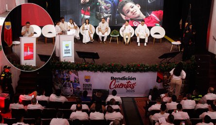 En el Teatro Municipal, el alcalde Jorge Acevedo rindió cuenta de su gestión en la vigencia 2025. /Foto: Stefany Peñaloza-La Opinión